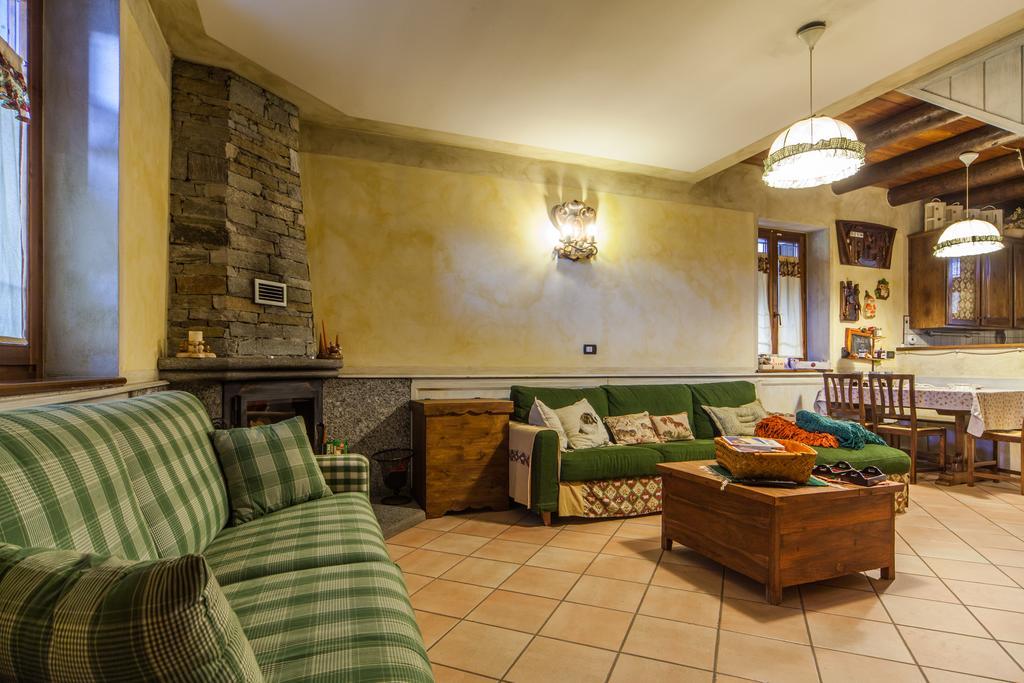 Agriturismo Ca Dla Pia Villa Morbegno Bagian luar foto