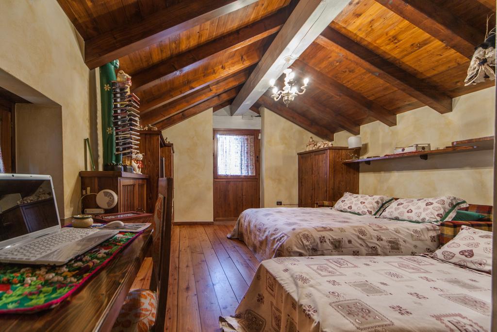 Agriturismo Ca Dla Pia Villa Morbegno Bagian luar foto