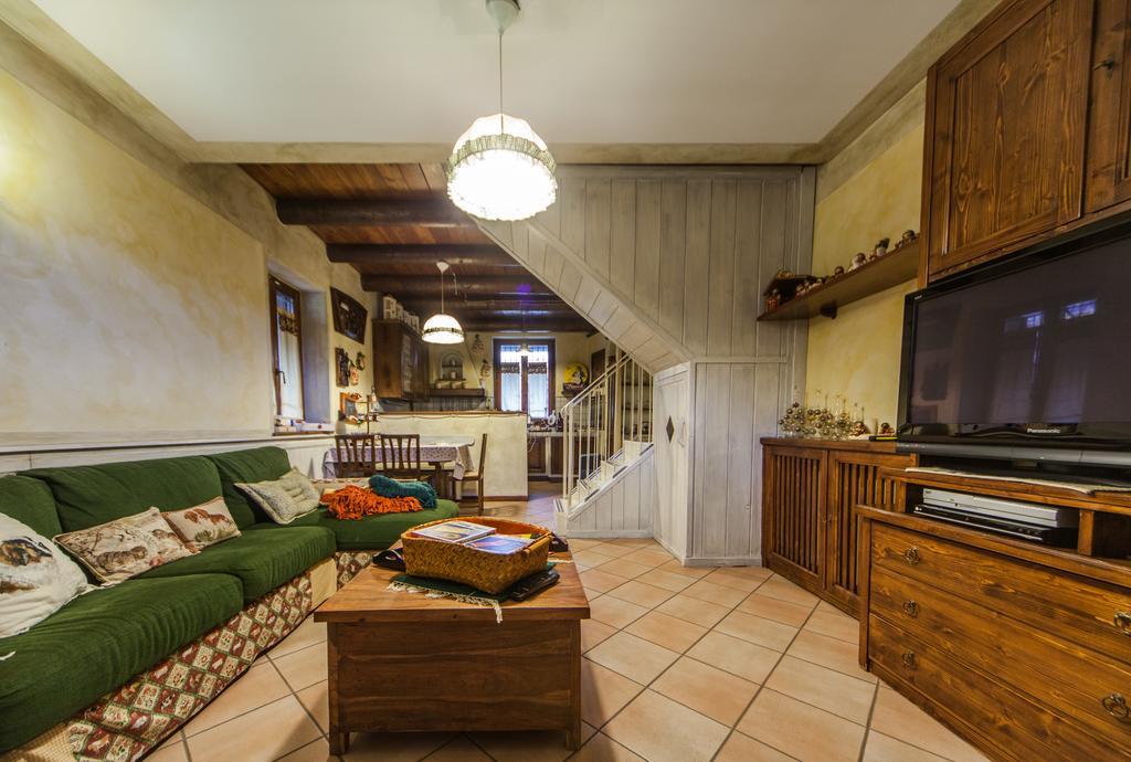 Agriturismo Ca Dla Pia Villa Morbegno Bagian luar foto